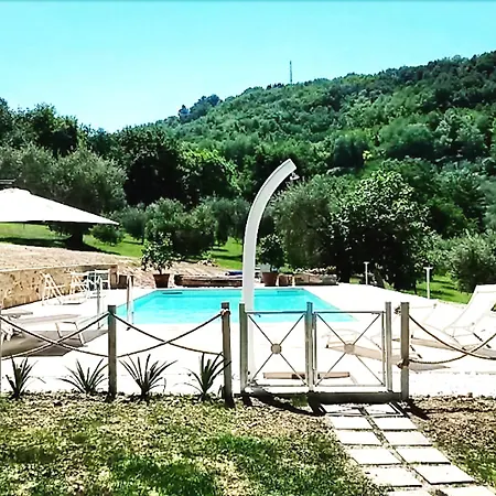 La Barca Nel Bosco 3*