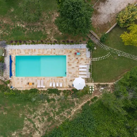 Bed & Breakfast La Barca Nel Bosco Rosciano (Marche)