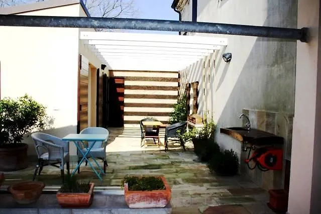 La Barca Nel Bosco Bed & Breakfast Rosciano (Marche)