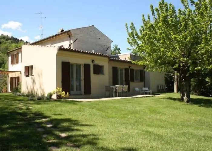 Bed & Breakfast La Barca Nel Bosco Rosciano (Marche)
