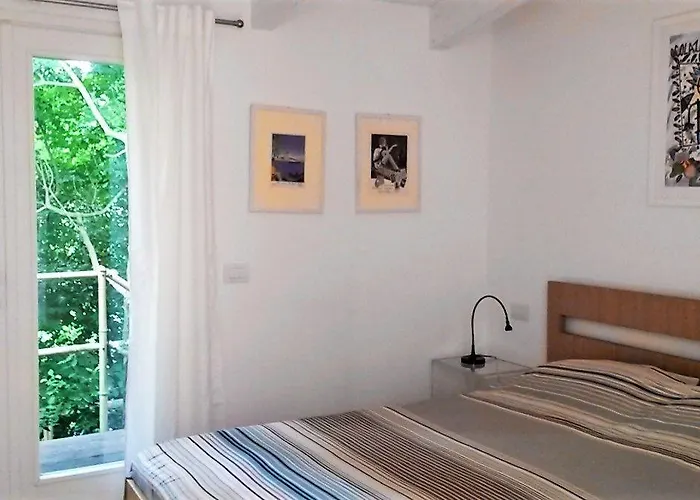 La Barca Nel Bosco 3*