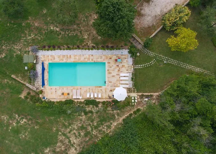 Bed & Breakfast La Barca Nel Bosco Rosciano (Marche)
